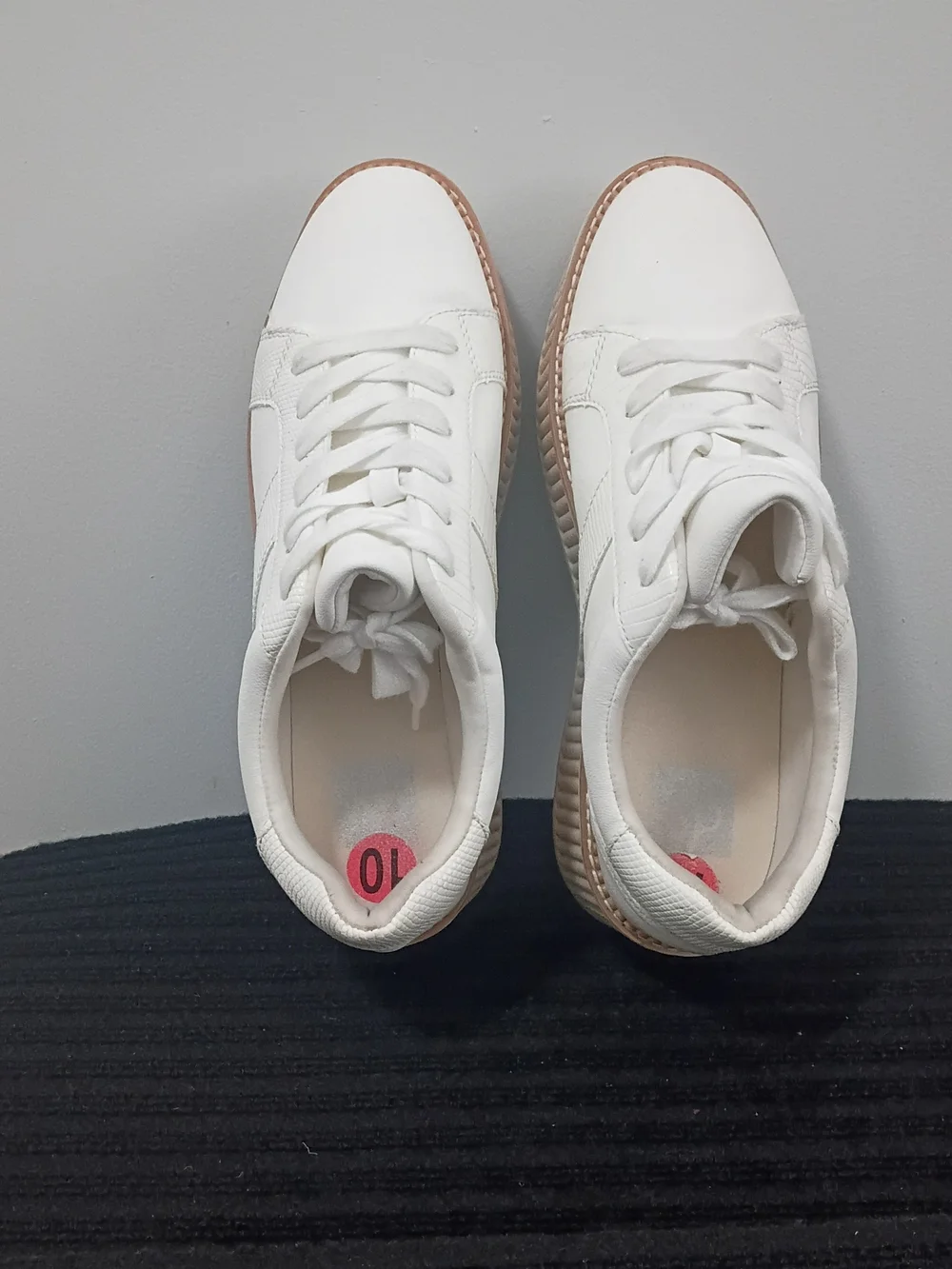 Dolce Vita Women's White Platform Lace-Up Sneakers with Tan Trim Sz 10